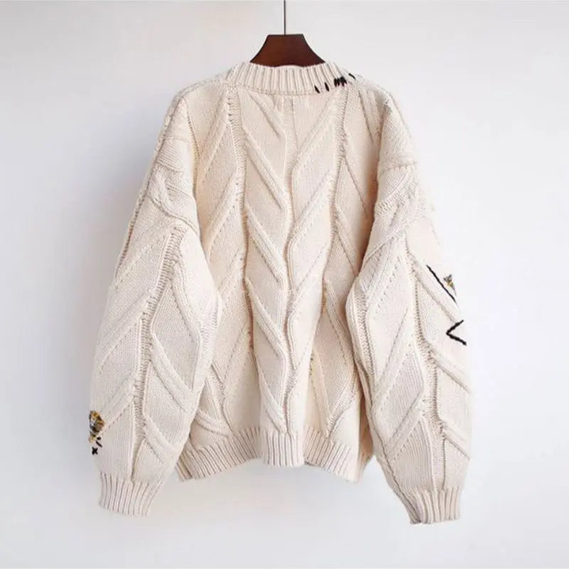 Damesvest met Patchwork Borduursel en V-hals
