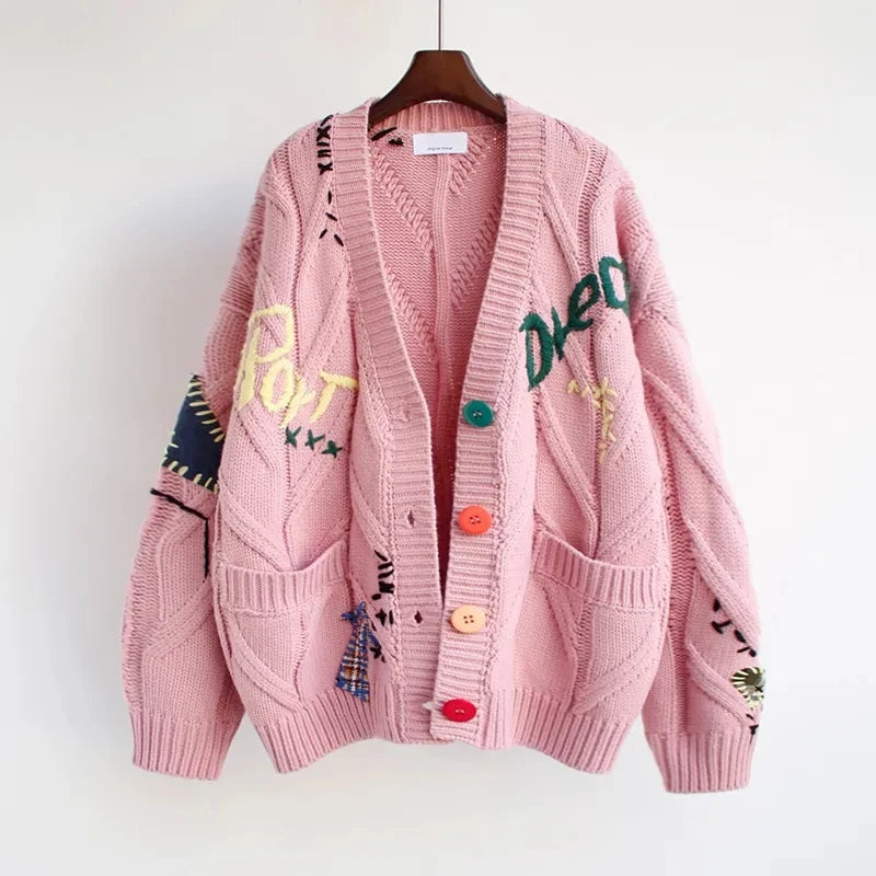 Damesvest met Patchwork Borduursel en V-hals