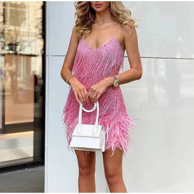 Elegante Cocktailjurk met Pailletten en Veren