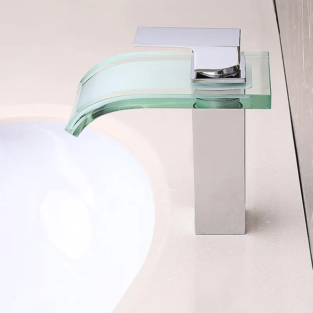 Elegante Waterval Badkamerkraan AquaFlow