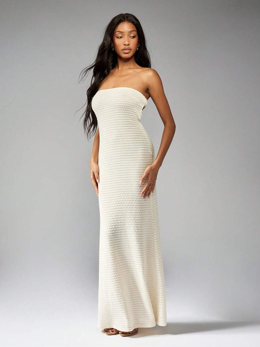 Gehaakte Maxi Jurk met Kralen en Cut-Out