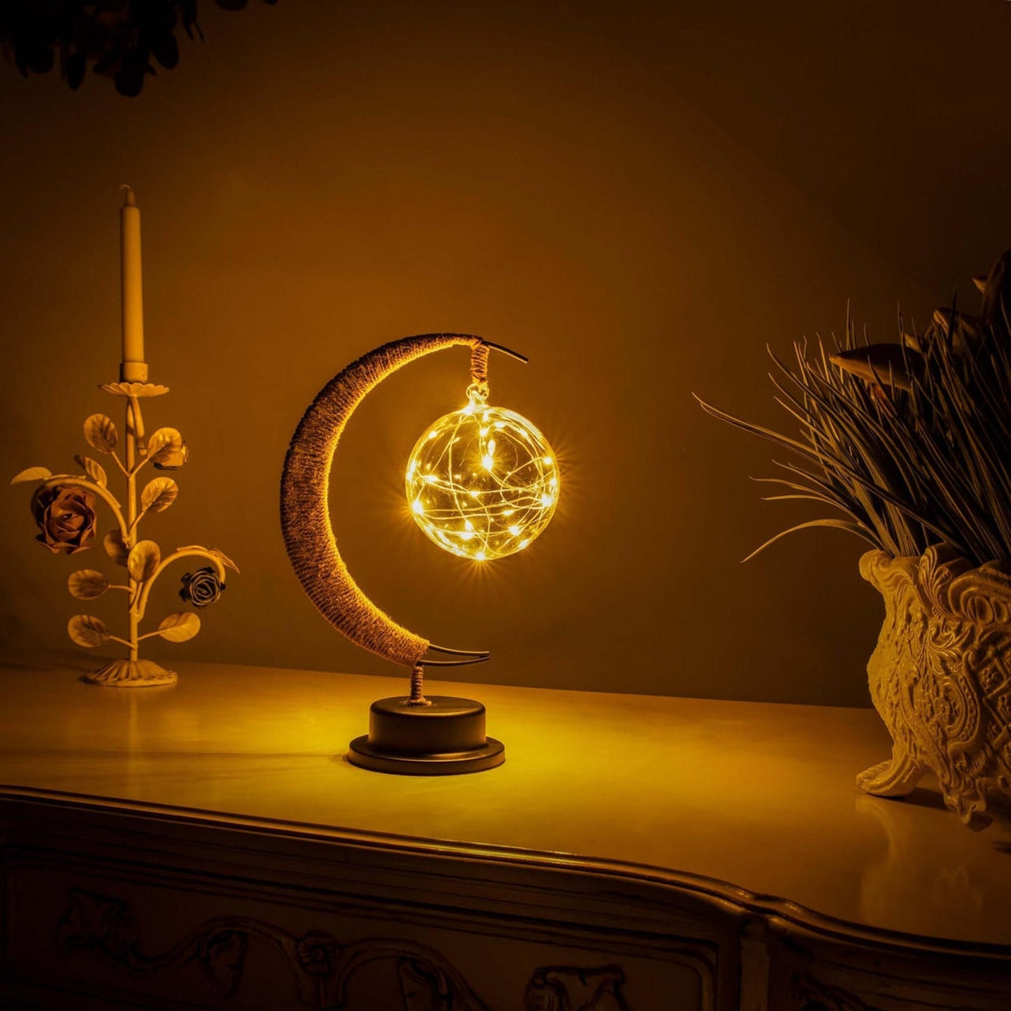 Magische Maanlamp met Halve Maan Design