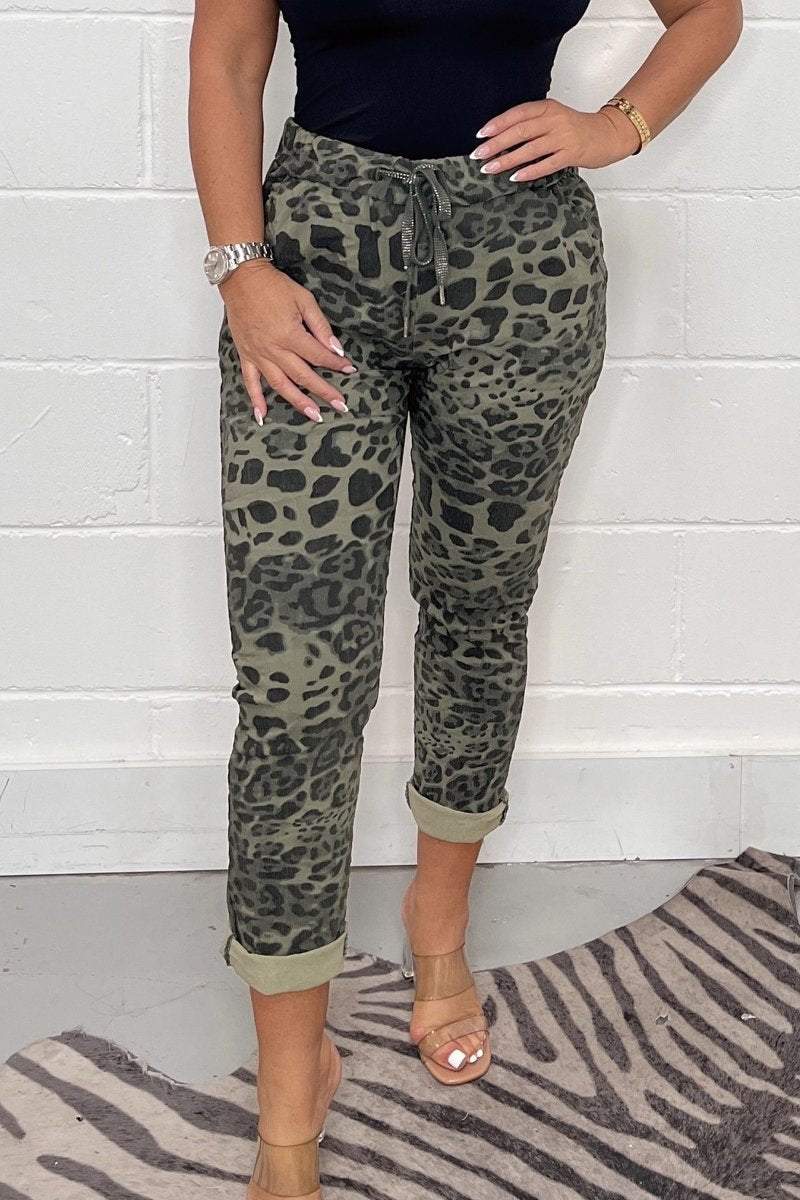 Stijlvolle dames camouflagebroek - Luxe Comfort