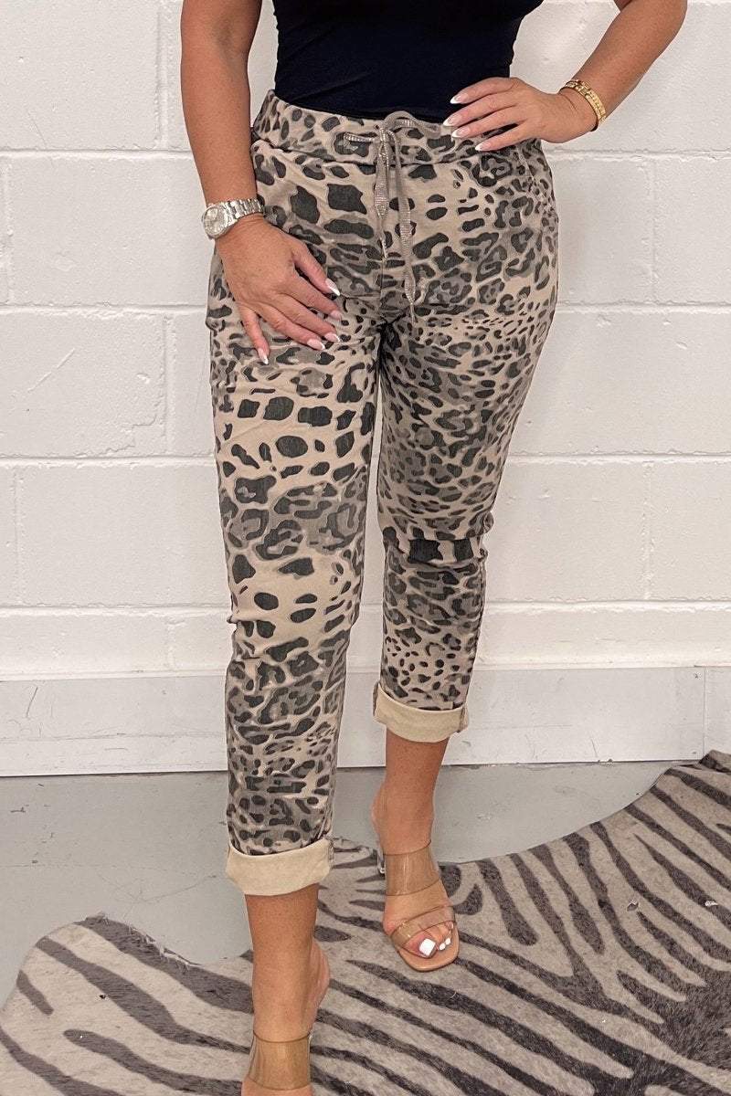 Stijlvolle dames camouflagebroek - Luxe Comfort