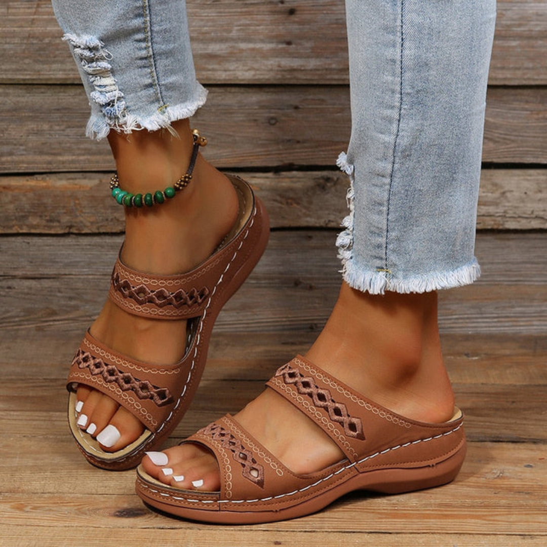 Zomerse Dames Sandalen met Dubbele Riem