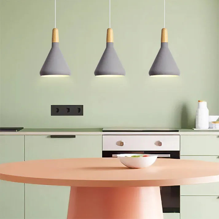 Macaron - Conische Metalen Hanglamp voor Stijlvolle Verlichting