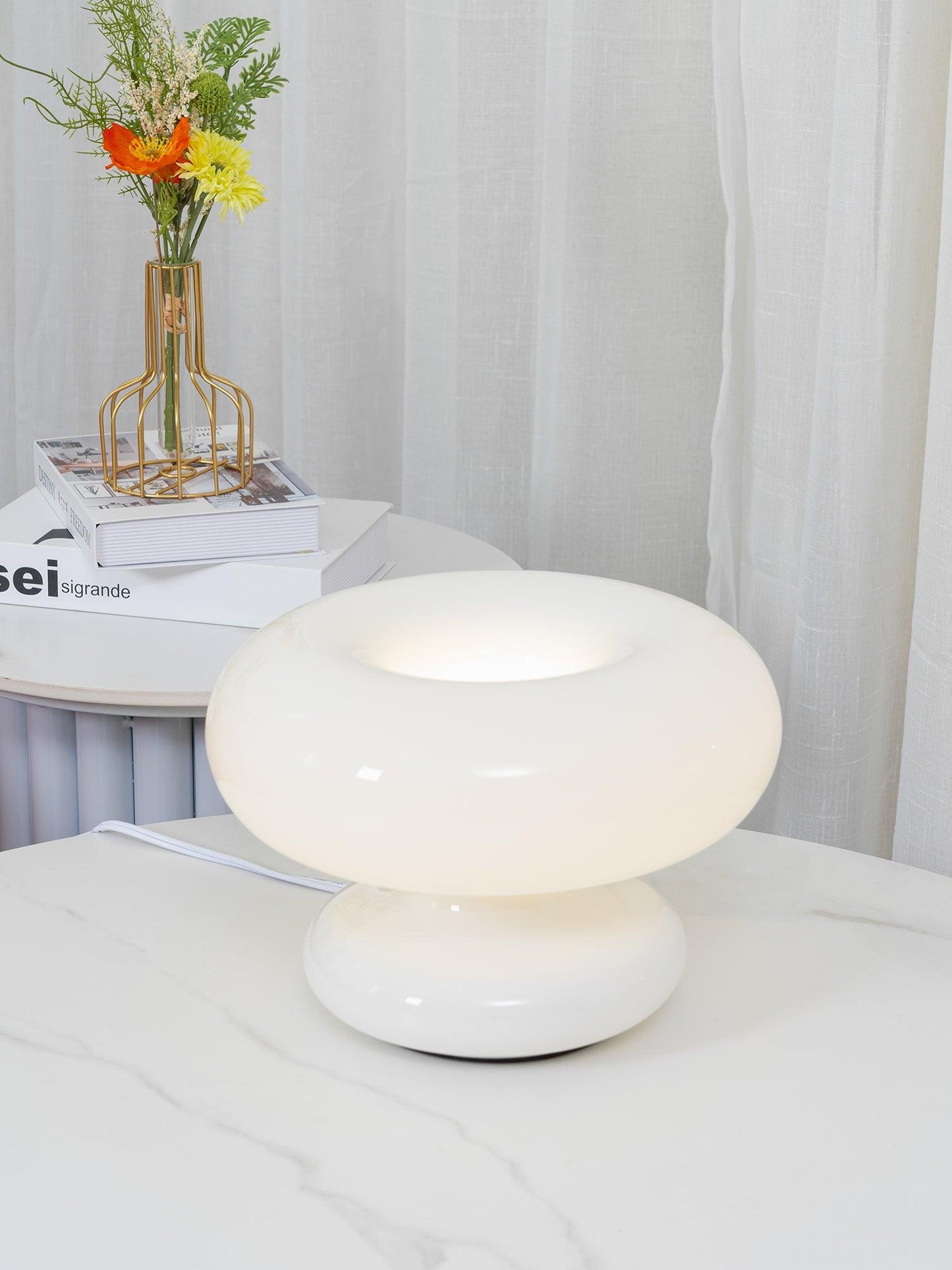 RingLight™ – Moderne Donutvormige Tafellamp