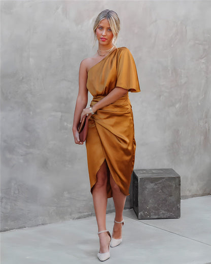 Elegante Asymmetrische Off-Shoulder Jurk