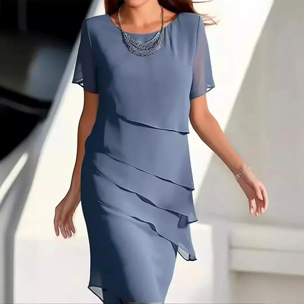 Elegante Chiffon Jurk met Gelaagde Details