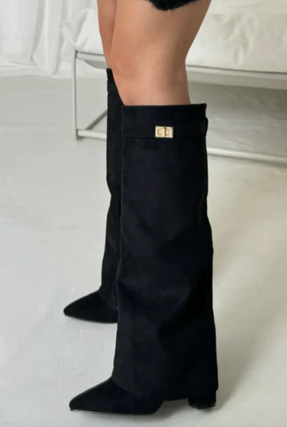 Elegante Dameslaarzen met Gespdetails