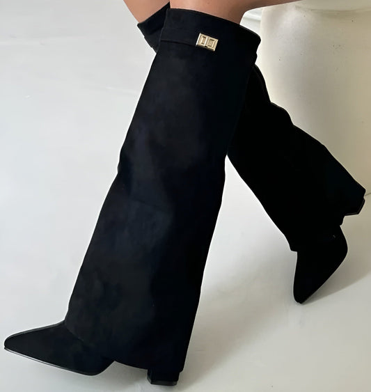 Elegante Dameslaarzen met Gespdetails