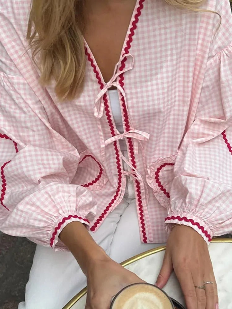 Elegante Geruite Blouse met Kant en Hartjes