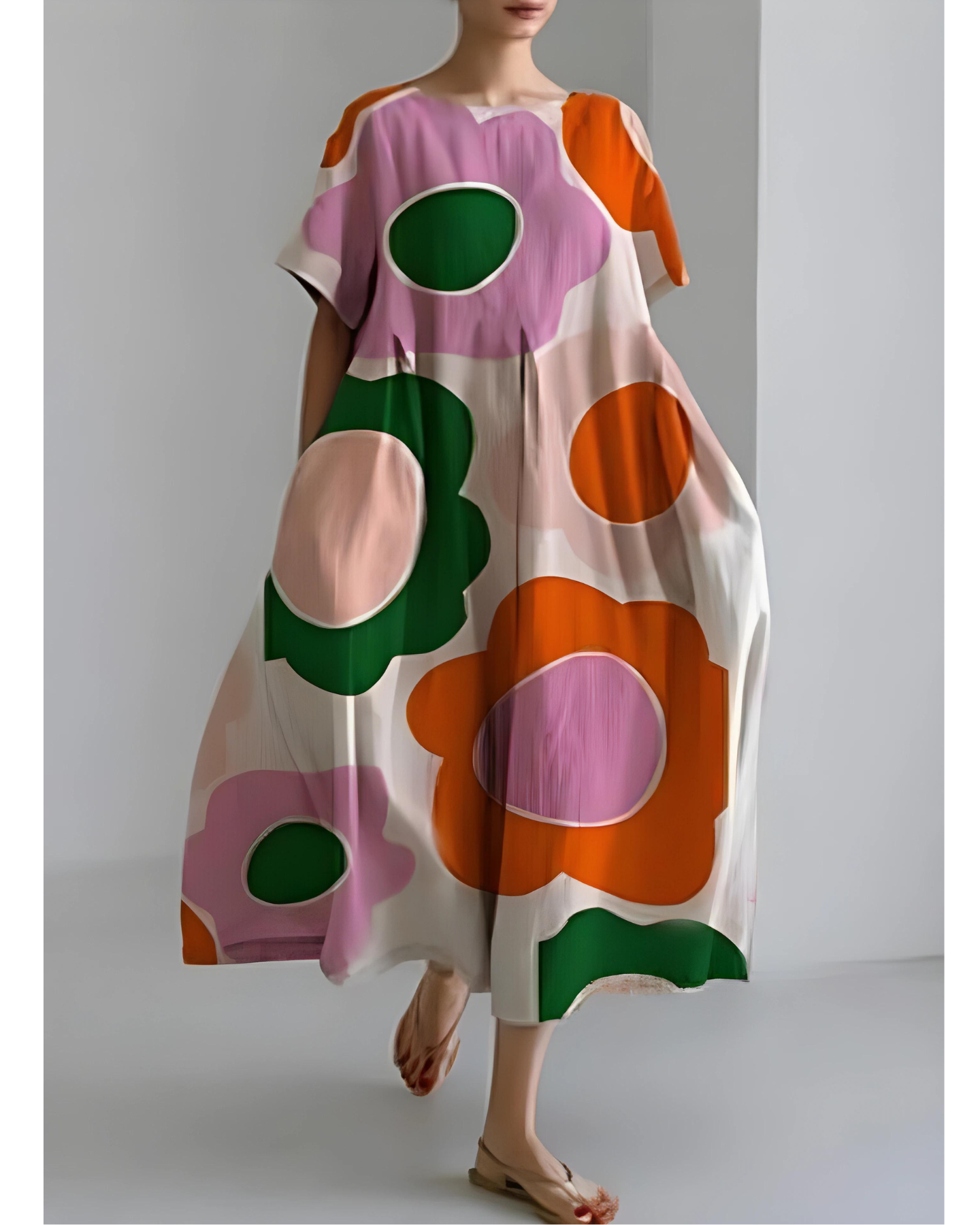 Elegante Susanne Jurk met Ronde Hals