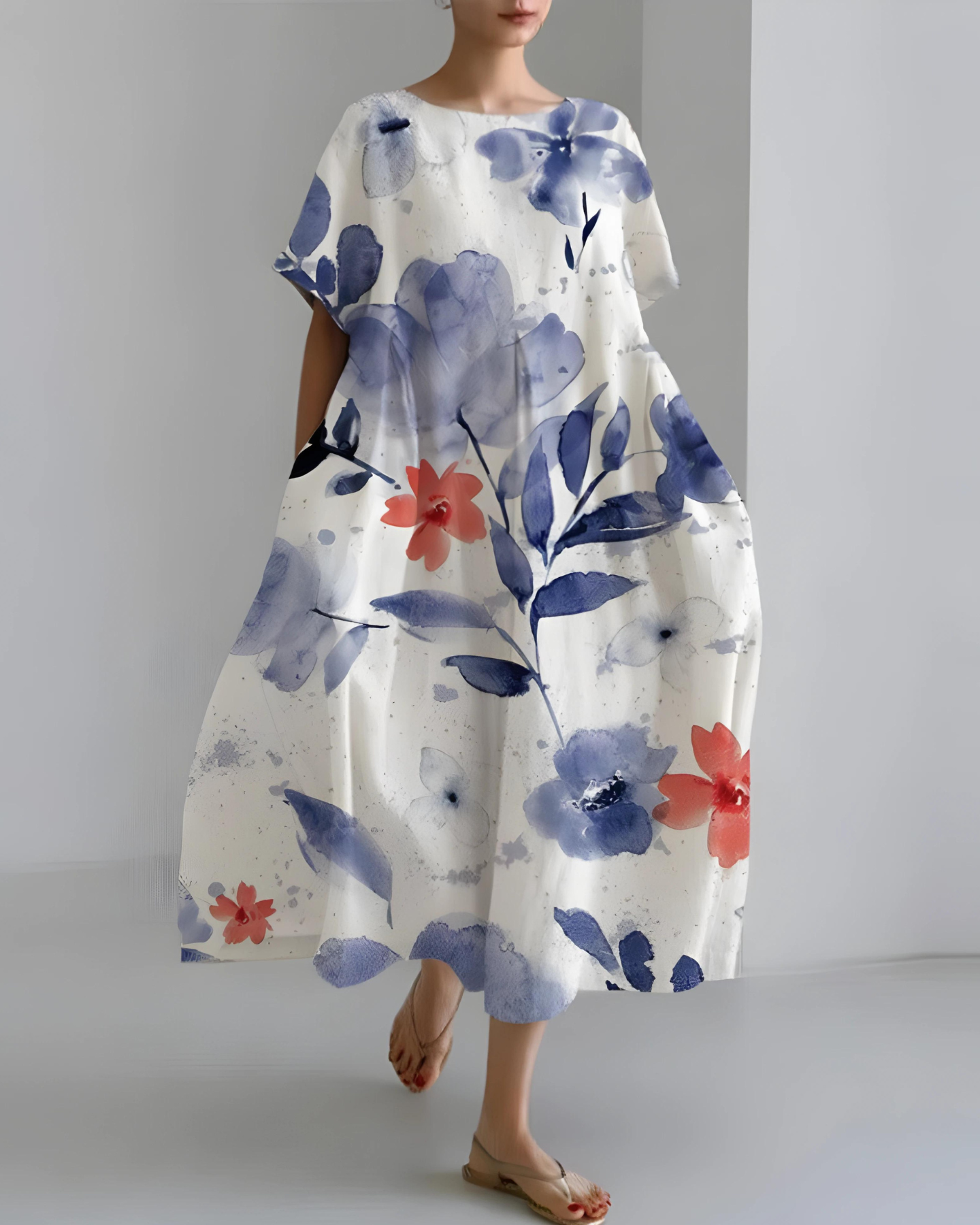 Elegante Susanne Jurk met Ronde Hals