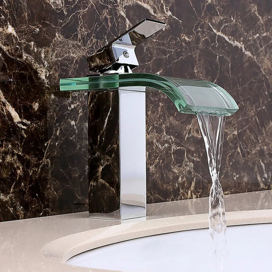 Elegante Waterval Badkamerkraan AquaFlow