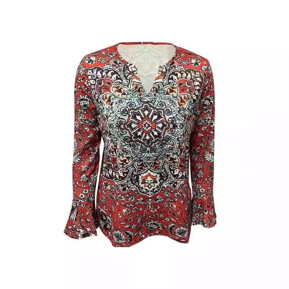 Elina Voorjaars-T-shirt met Tie-Dye V-hals