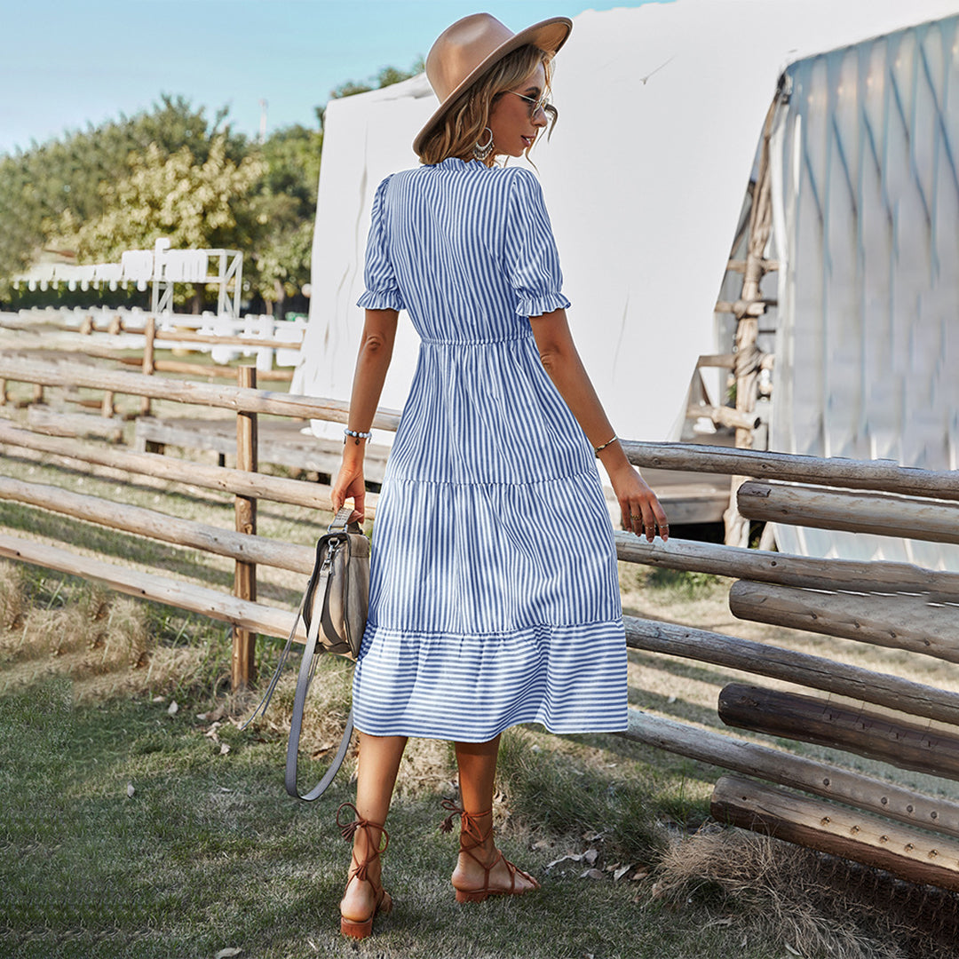 Linda – Elegante Gestreepte Zomerjurk