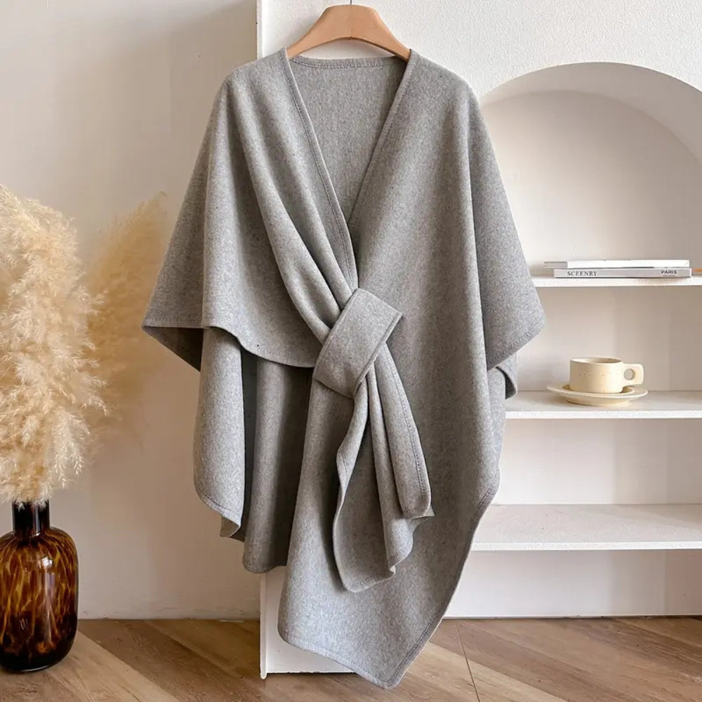 Luxe Winddichte Sjaaljas met Stijlvolle Drape