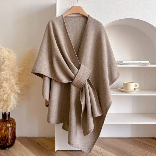Luxe Winddichte Sjaaljas met Stijlvolle Drape