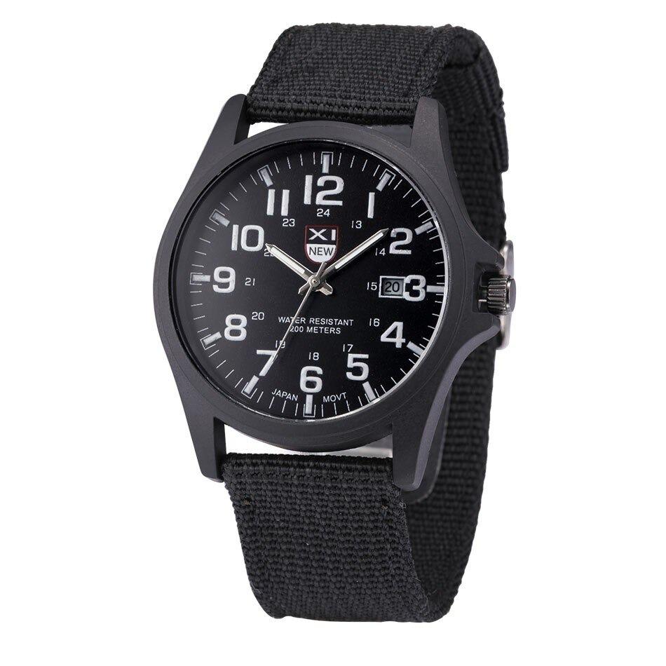 Militair Horloge met Verlichte Wijzerplaat