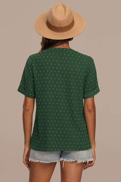 Milou V-Hals Damesshirt met Knoopdetails