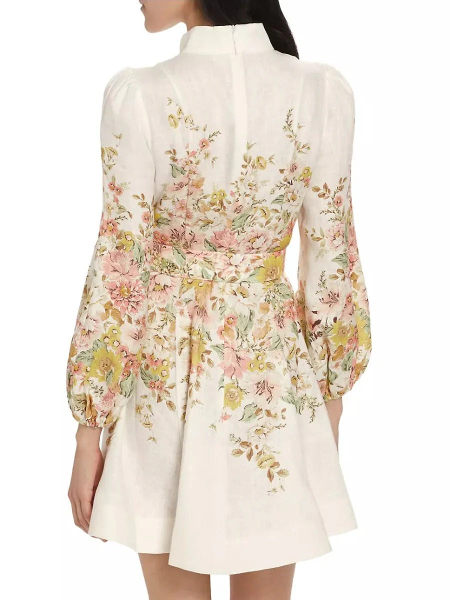 Mini-jurk met bloemenprint en knoopjes
