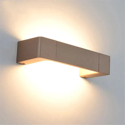 UrbanGlow – Moderne LED Wandlamp voor Stijlvolle Buitenverlichting