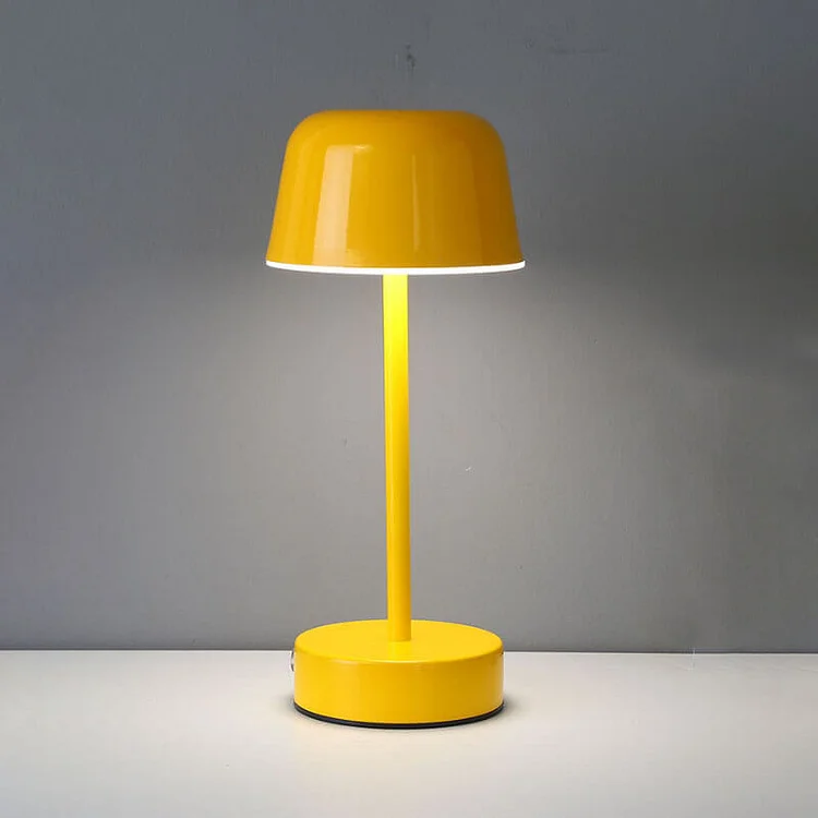 Moderne Metalen Tafellamp met Warm Licht
