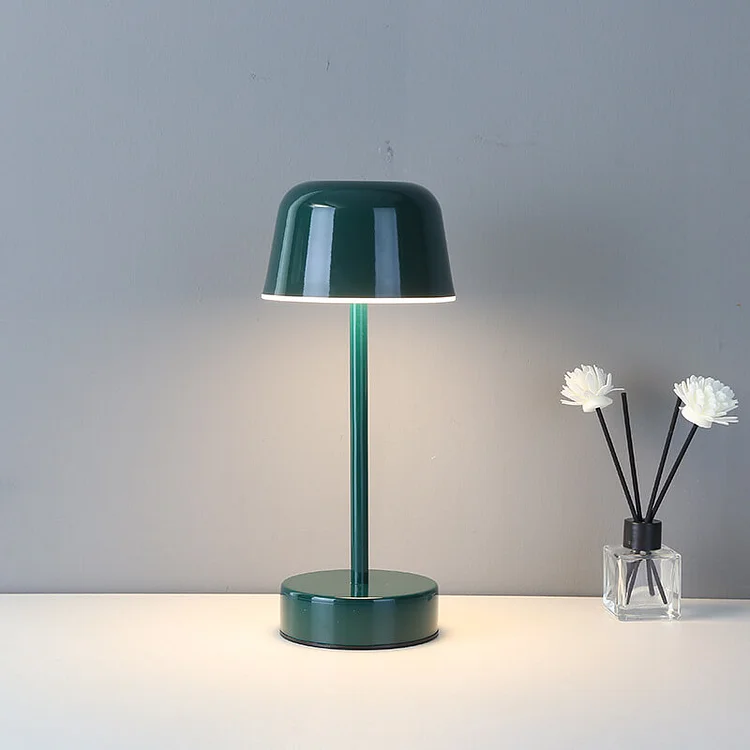 Moderne Metalen Tafellamp met Warm Licht