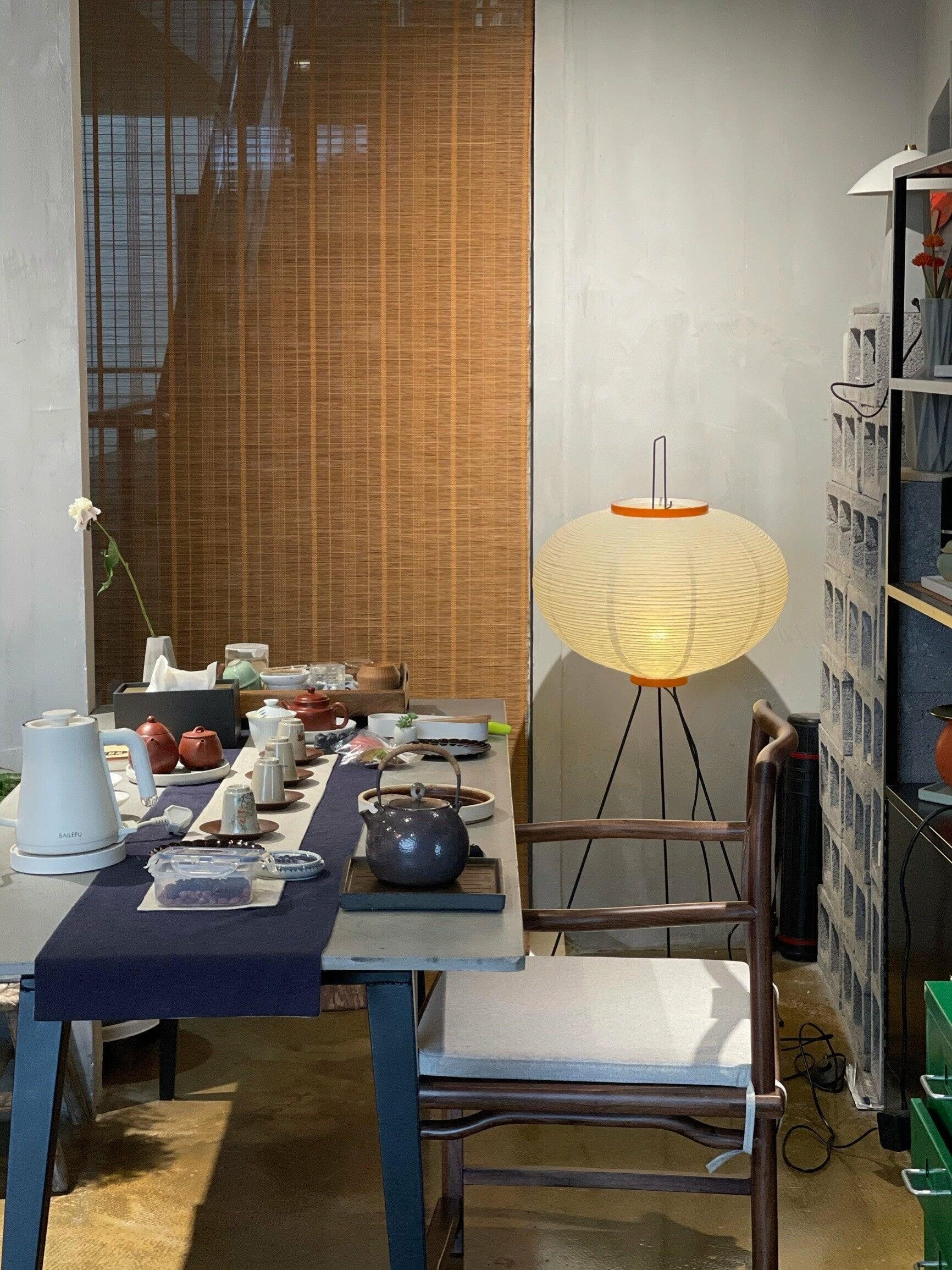 Rijstpapieren Vloerlamp met Tripod Frame