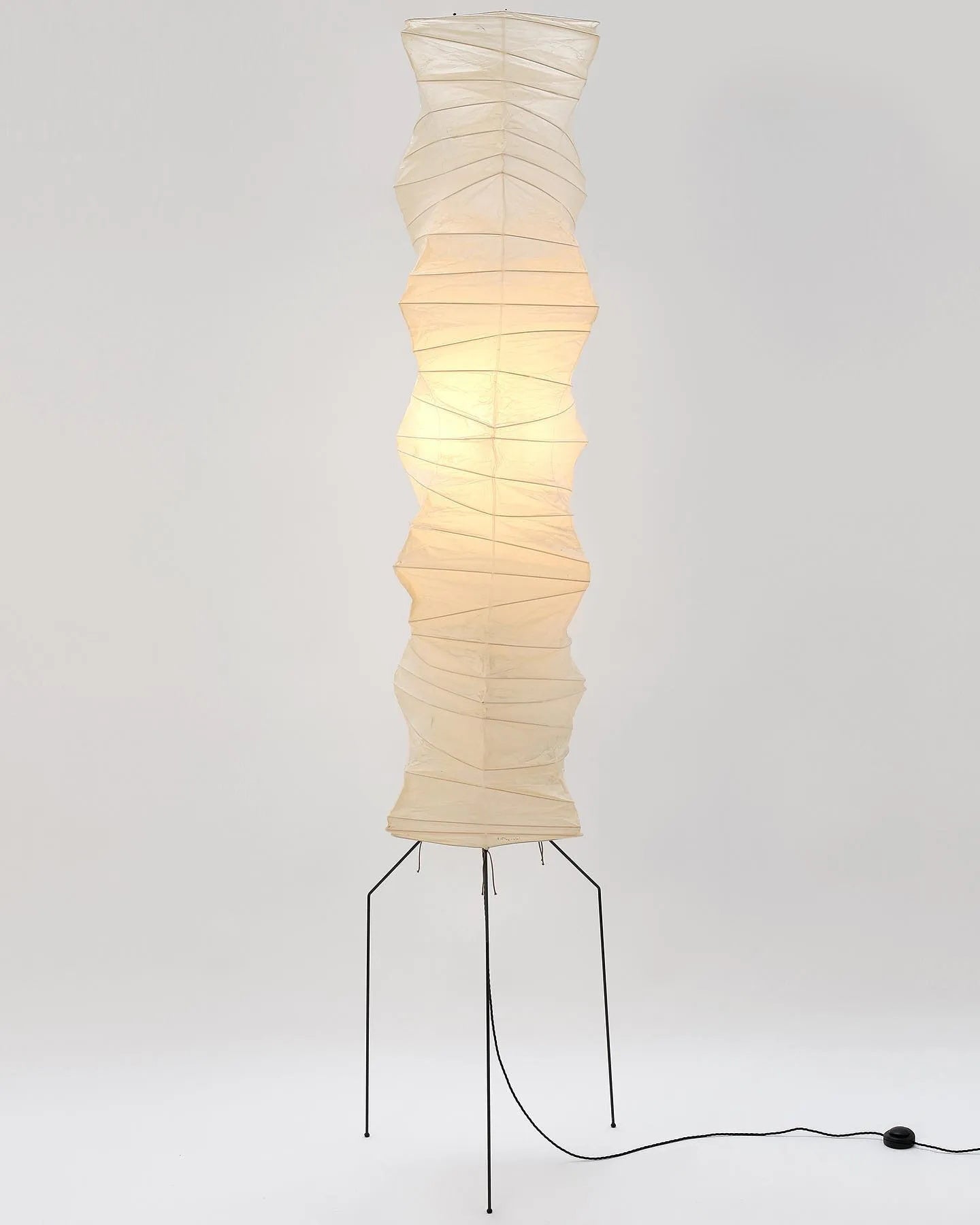 Rijstpapieren Vloerlamp met Tripod Frame