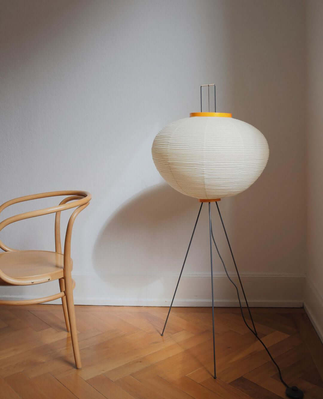 Rijstpapieren Vloerlamp met Tripod Frame