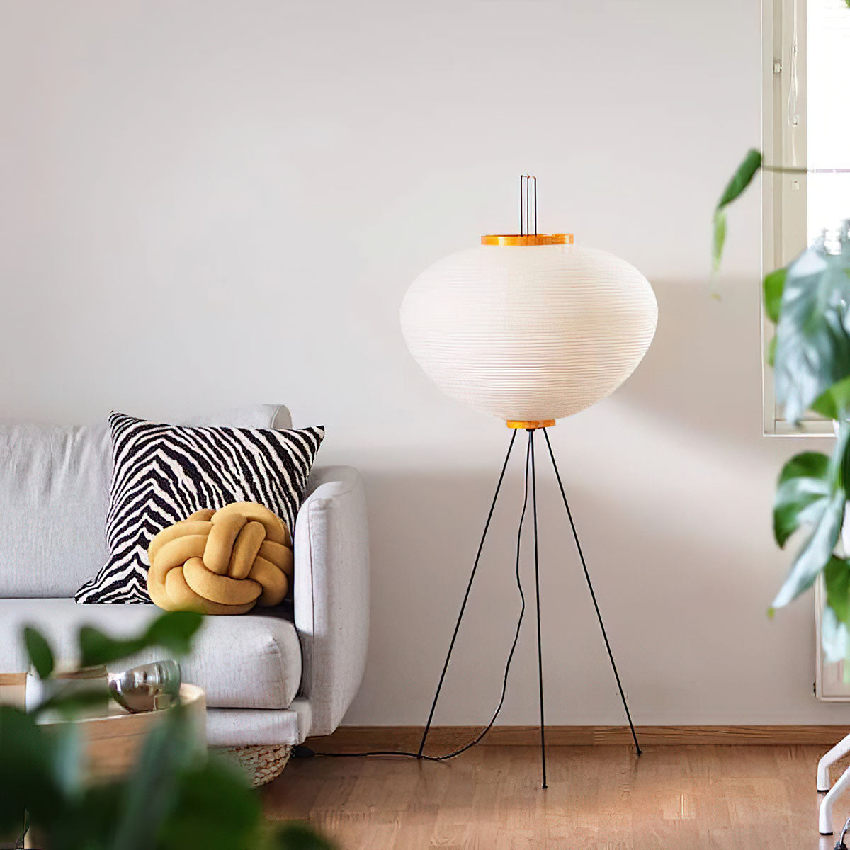 Rijstpapieren Vloerlamp met Tripod Frame