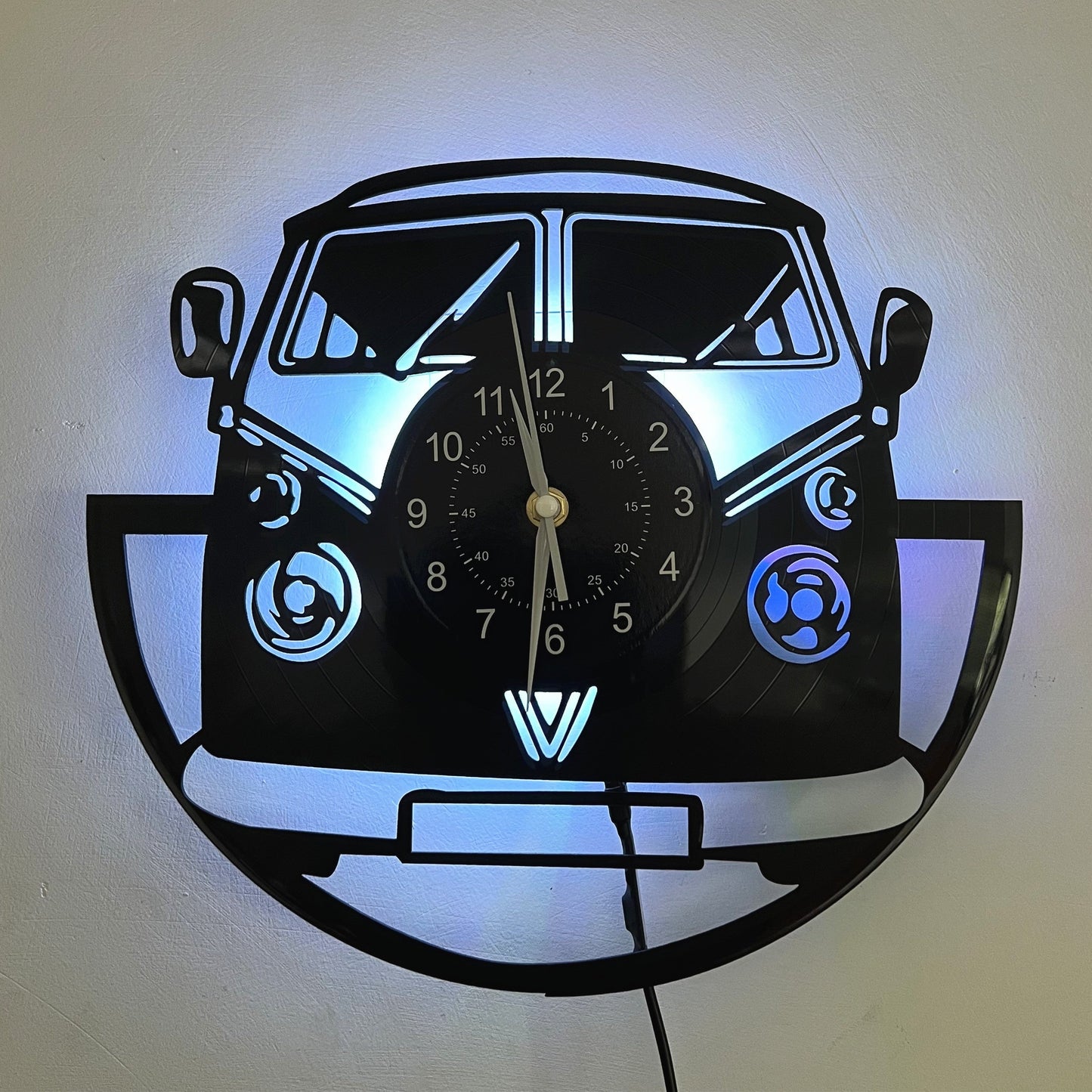 Horloge murale rétro en vinyle avec LED Emanate