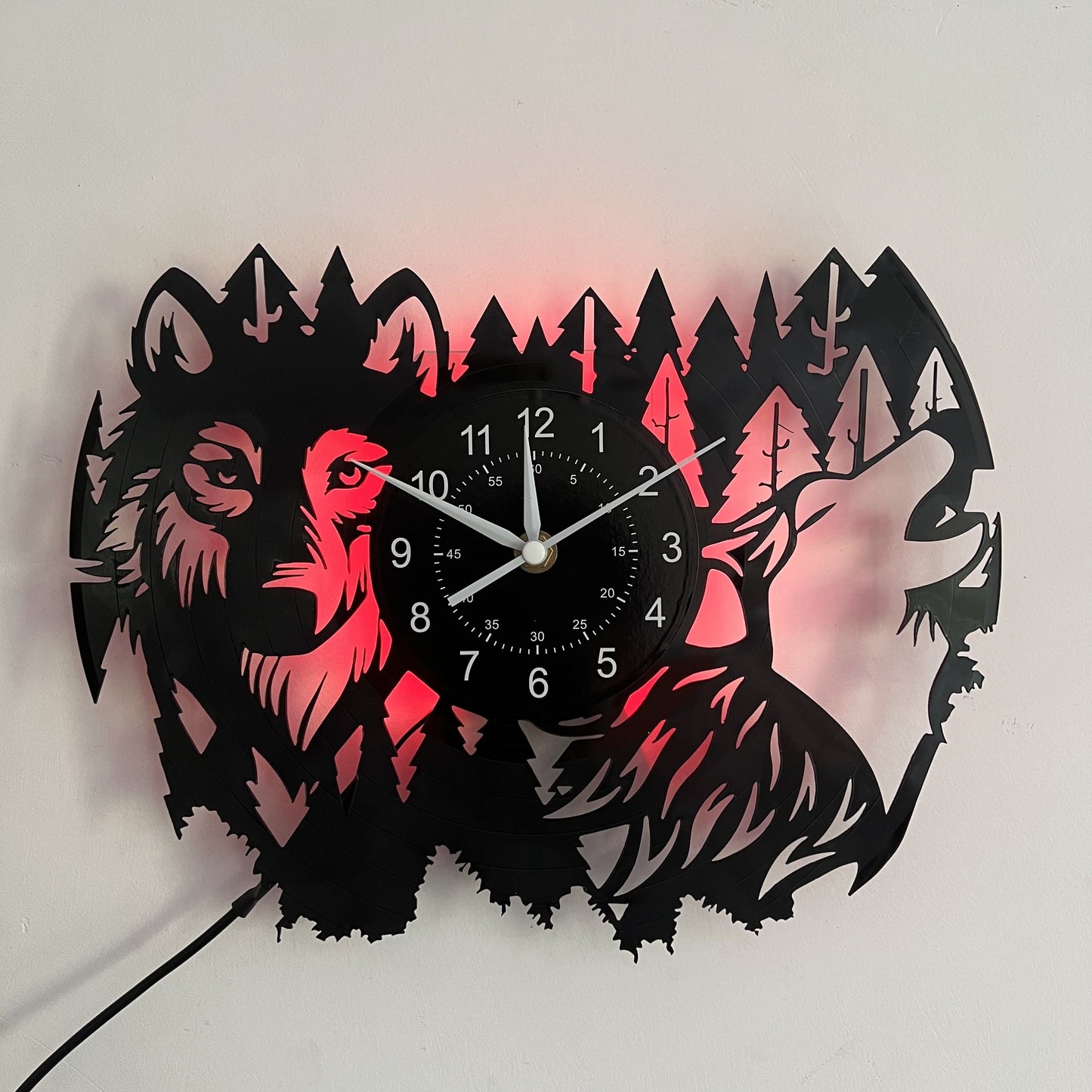 Reloj de pared de vinilo con lobo único de Dubai